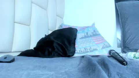 FERNANDA 3 online show from March 2025 09:18:02 AM