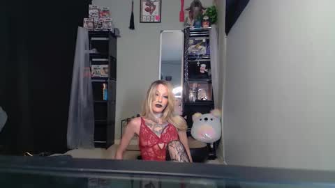 Snapshot of msvioletx chatting on February 2026 06:46:01 PM MsVioletx online show from February 2026 06:46:01 PM