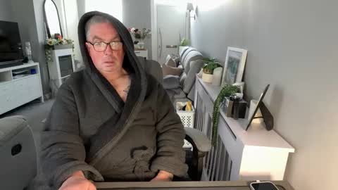 mtb1697 online show from March 2026 10:43:01 AM