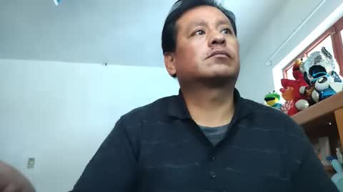 zenon online show from December 2025 07:21:02 PM