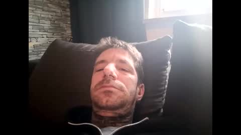 Charly online show from January 2026 01:37:02 PM