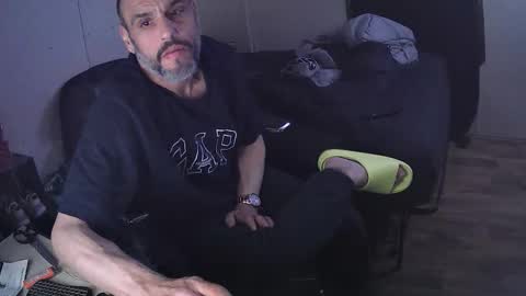 Muffdiver online show from March 2026 05:08:02 AM