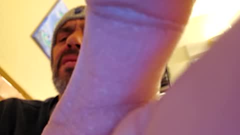 Muffdiver online show from March 2026 07:25:01 AM