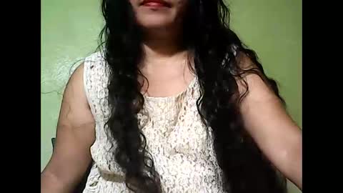 muffy_bunny online show from February 2026 07:20:02 PM