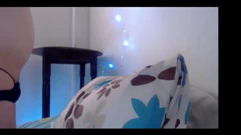 Snapshot of mulkitaruizxox chatting on April 2026 06:39:01 PM mulkitaruizxox online show from April 2026 06:39:01 PM