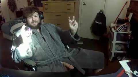 munchieee online show from December 2024 05:03:01 PM