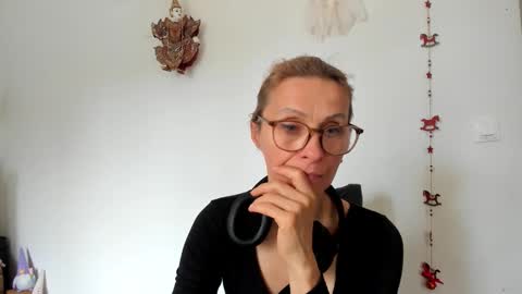 LOVELY JULIA  Peter DAY online show from March 2026 08:51:02 AM