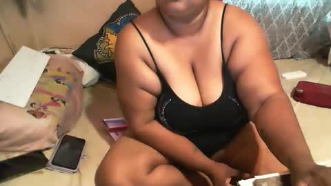 your angel online show from November 2025 01:06:02 PM