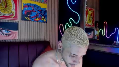 Snapshot of murdockh chatting on June 2026 03:25:01 AM murdok online show from June 2026 03:25:01 AM