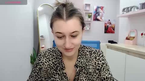 muriel_elvin online show from October 2025 09:18:01 AM