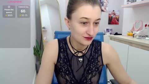 muriel_elvin online show from November 2025 09:45:01 AM