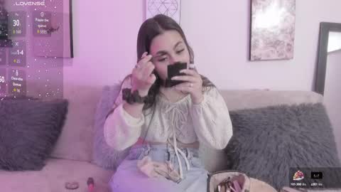 muriell_69 online show from October 2025 06:58:01 PM