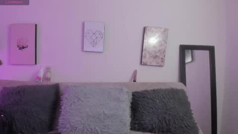 muriell_69 online show from January 2026 09:17:01 PM