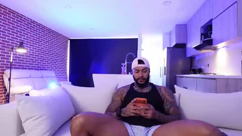 Nick online show from November 2025 12:39:02 PM