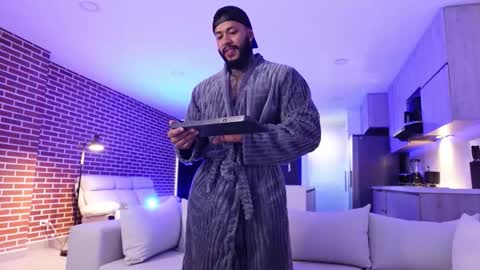 Nick online show from November 2025 11:10:01 AM