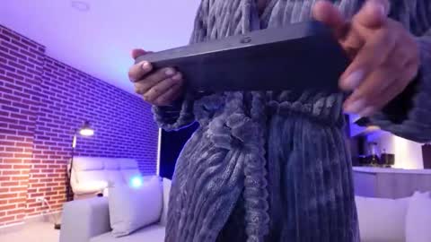 Nick online show from November 2025 12:26:01 PM