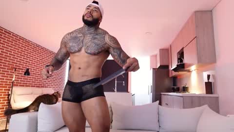 Nick online show from November 2025 01:30:02 AM