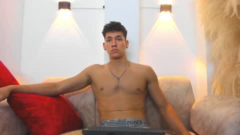 myke online show from December 2024 09:28:01 PM