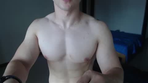 Snapshot of muscledoctor24 chatting on October 2025 06:02:02 AM Everet online show from October 2025 06:02:02 AM