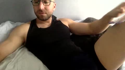 muscles4same online show from April 2026 07:45:01 PM