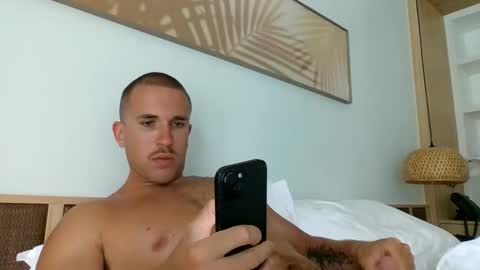 muscleshow00 online show from April 2026 03:29:01 AM