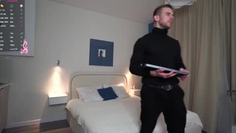 Ivan  online show from December 2025 03:52:02 PM