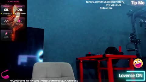Snapshot of muscularjohnforu chatting on May 2026 09:28:02 AM click icon for peach online show from May 2026 09:28:02 AM