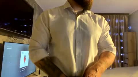 muscularjuggler online show from February 2026 04:32:01 PM