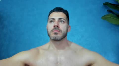 Snapshot of muscularmaster chatting on April 2026 09:04:02 PM muscularmaster onlyfans online show from April 2026 09:04:02 PM