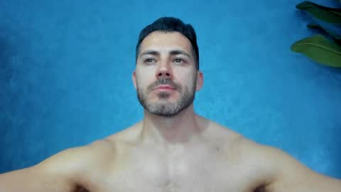Snapshot of muscularmaster chatting on April 2026 10:01:02 PM muscularmaster onlyfans online show from April 2026 10:01:02 PM