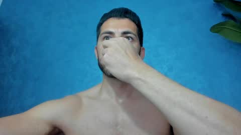Snapshot of muscularmaster chatting on April 2026 10:31:01 AM muscularmaster onlyfans online show from April 2026 10:31:01 AM