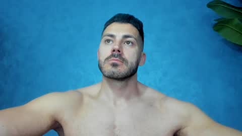 Snapshot of muscularmaster chatting on May 2026 09:09:01 PM muscularmaster onlyfans online show from May 2026 09:09:01 PM
