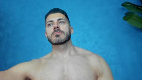Snapshot of muscularmaster chatting on May 2026 09:15:02 AM muscularmaster onlyfans online show from May 2026 09:15:02 AM