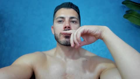 Snapshot of muscularmaster chatting on May 2026 09:55:02 PM muscularmaster onlyfans online show from May 2026 09:55:02 PM