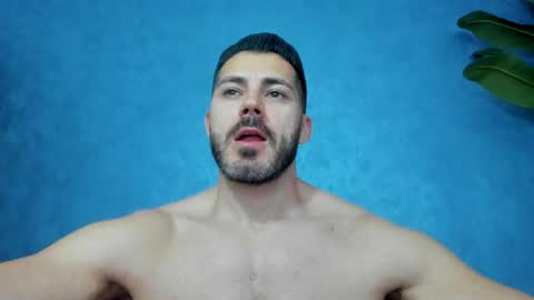 Snapshot of muscularmaster chatting on May 2026 09:16:02 AM muscularmaster onlyfans online show from May 2026 09:16:02 AM
