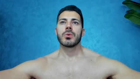 Snapshot of muscularmaster chatting on May 2026 10:38:01 PM muscularmaster onlyfans online show from May 2026 10:38:01 PM