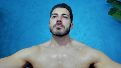 Snapshot of muscularmaster chatting on May 2026 08:44:02 AM muscularmaster onlyfans online show from May 2026 08:44:02 AM