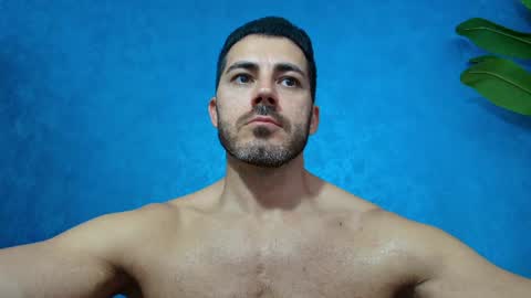 Snapshot of muscularmaster chatting on June 2026 09:39:02 PM muscularmaster onlyfans online show from June 2026 09:39:02 PM