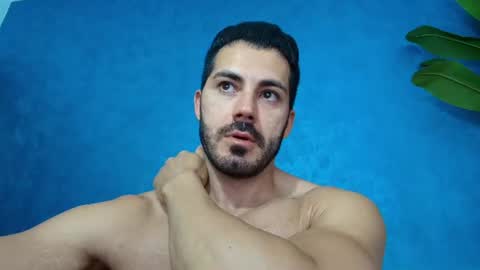 Snapshot of muscularmaster chatting on June 2026 09:12:01 PM muscularmaster onlyfans online show from June 2026 09:12:01 PM