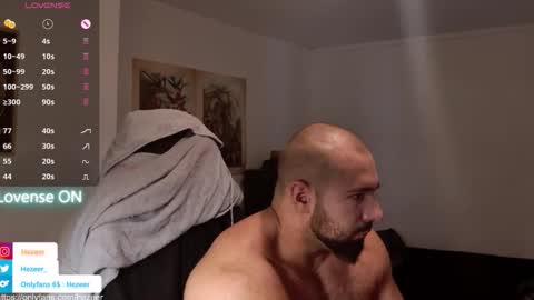 Snapshot of musculusx chatting on May 2026 10:22:02 AM Musculus online show from May 2026 10:22:02 AM