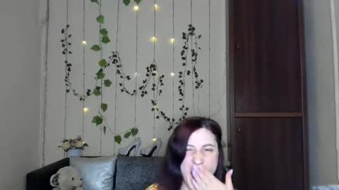 Snapshot of muse_kity_jeneva chatting on April 2026 06:35:02 PM Jeneva online show from April 2026 06:35:02 PM