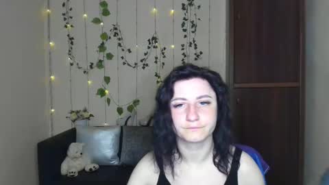 Snapshot of muse_kity_jeneva chatting on May 2026 05:43:01 PM Jeneva online show from May 2026 05:43:01 PM