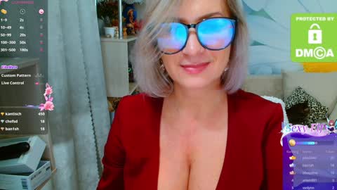 Snapshot of music_fairy chatting on January 2025 01:58:02 PM Lana online show from January 2025 01:58:02 PM