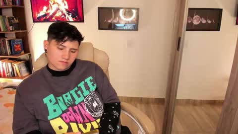 VALENTINA Luna  online show from December 2025 03:46:02 AM