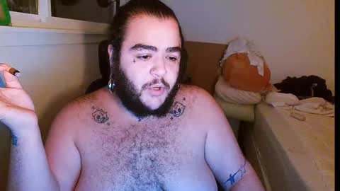 Snapshot of muttcunt chatting on December 2025 09:05:01 AM muttcunt online show from December 2025 09:05:01 AM