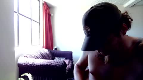 Maty online show from December 2024 05:44:01 PM