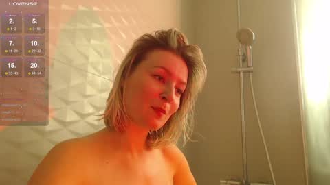 Snapshot of my_hannah chatting on December 2024 07:30:02 PM Hannah  welcome  online show from December 2024 07:30:02 PM