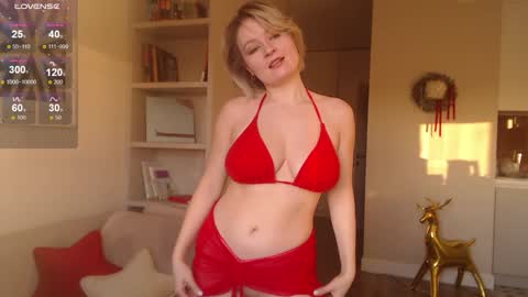 Snapshot of my_hannah chatting on January 2025 12:57:02 PM Hannah  welcome  online show from January 2025 12:57:02 PM