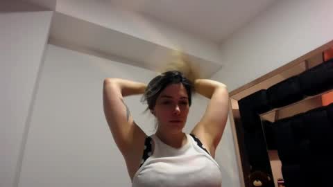 Snapshot of myahangel chatting on May 2026 03:44:01 AM Myah Angel online show from May 2026 03:44:01 AM