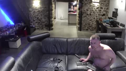 AlexSynopsis online show from February 2026 07:04:02 PM